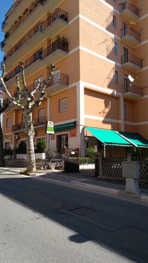 Il Viale Bed & Breakfast Chieti Exterior foto